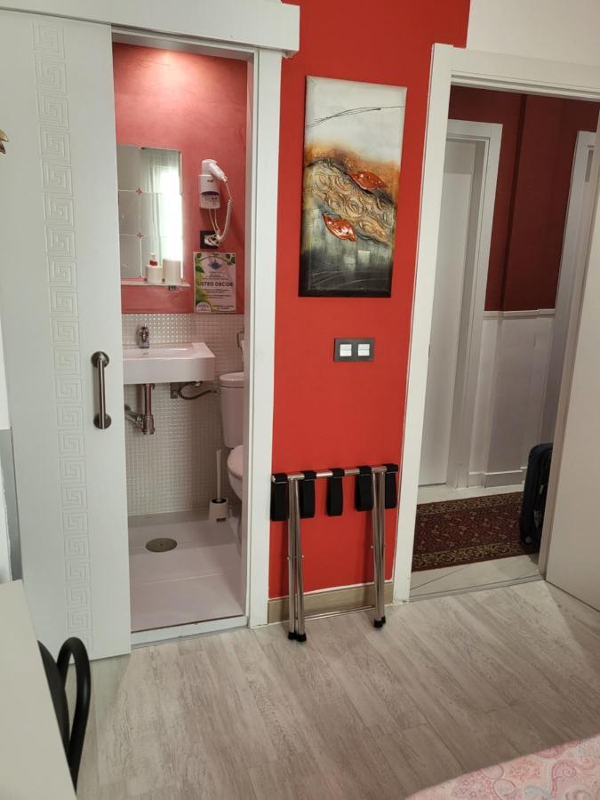 Hostal Inn Madrid Eksteriør bilde