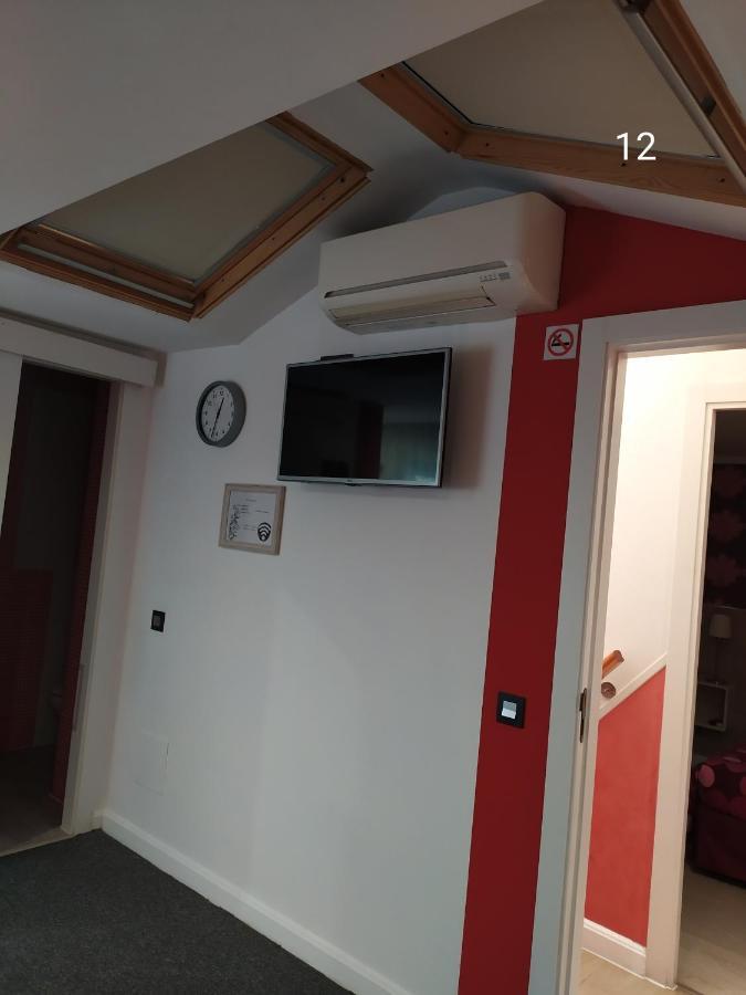 Hostal Inn Madrid Eksteriør bilde